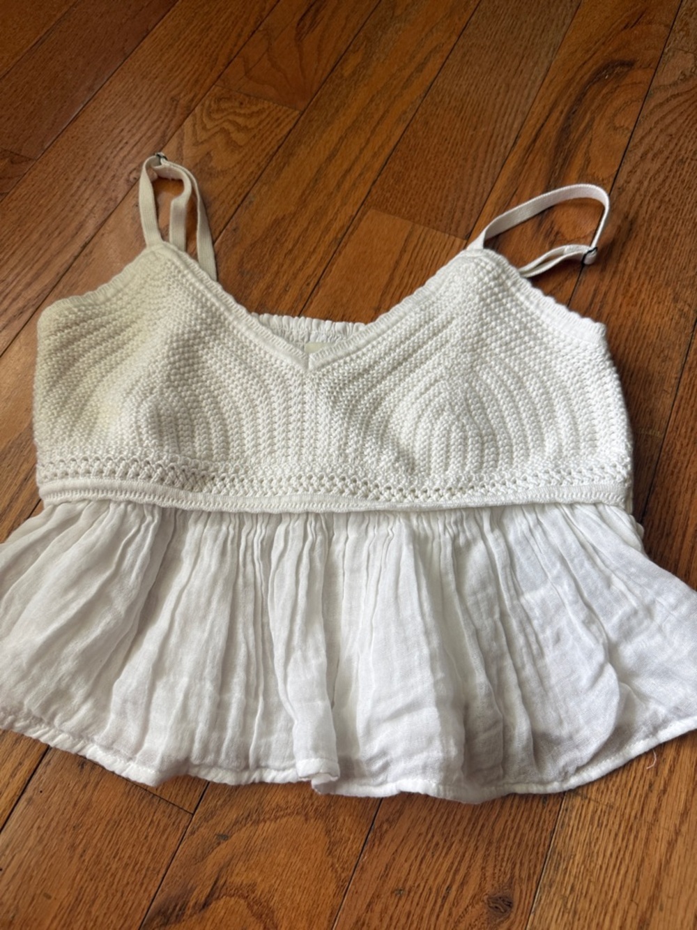 Hollister White Knit & Gauze Peplum Camisole
